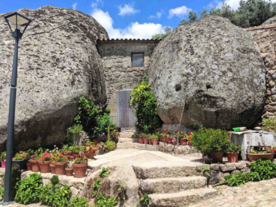 monsanto-village-in-portugal-768x590